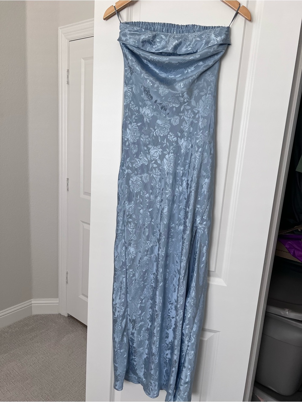 Satin midi dress with floral print